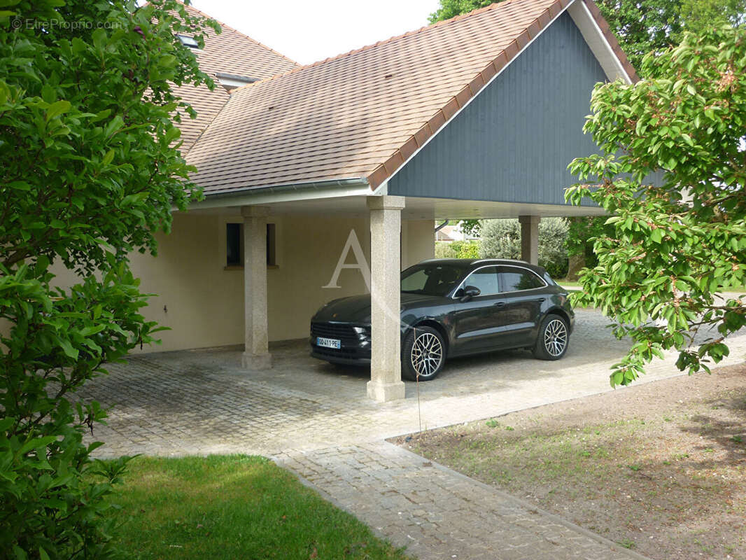 Maison à LAMOTTE-BEUVRON