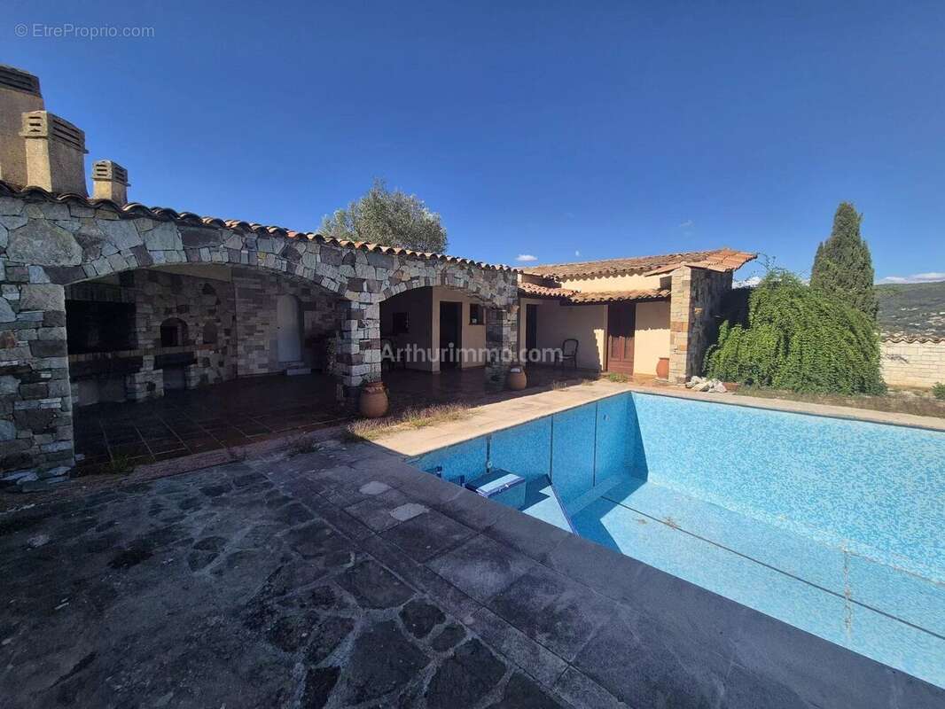 Appartement à DRAGUIGNAN