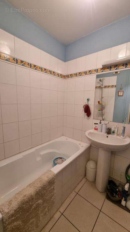 Appartement à SAINT-YRIEIX-SUR-CHARENTE