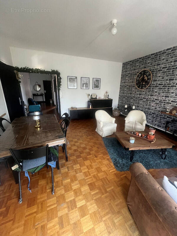 Appartement à LAVAL