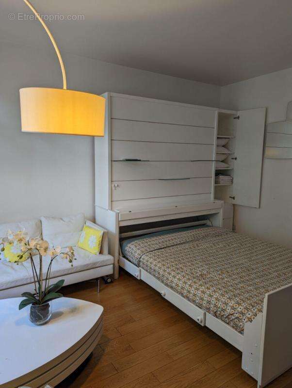 Appartement à PARIS-4E