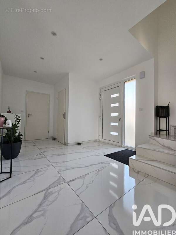 Photo 5 - Maison à HUSSIGNY-GODBRANGE