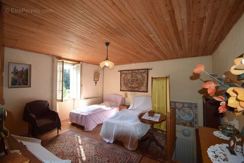 Maison à vendre 4 pièces TOUR DE FAURE (46) - photo 11
