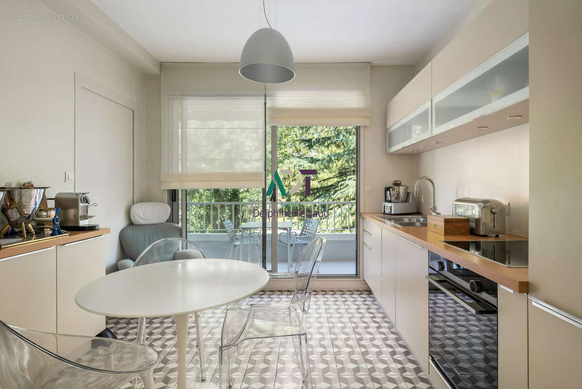 Appartement à MEYLAN