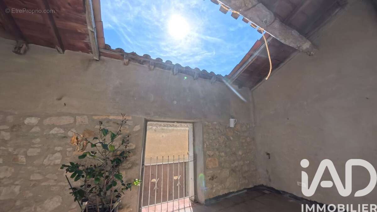 Maison 194 m² à Ventenac-Cabardes  - photo 3