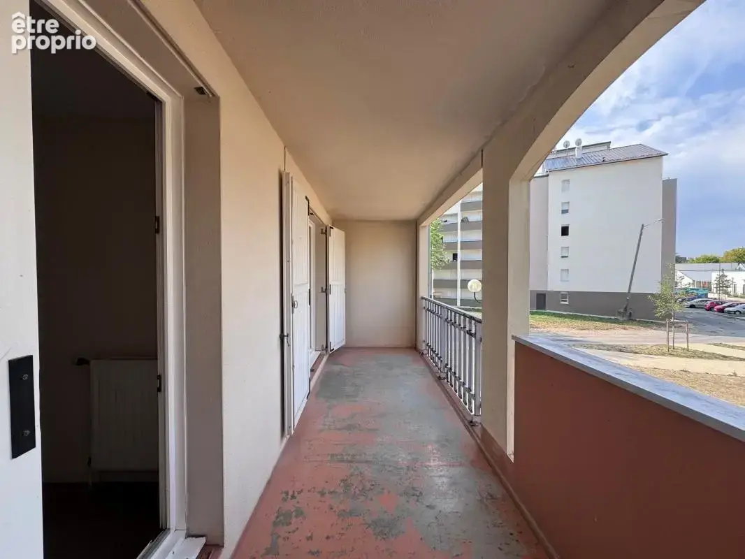 Appartement t2 au 2e étage - photo 4