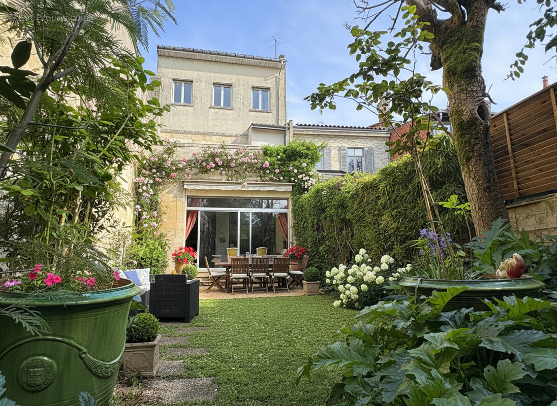 Maison à BORDEAUX