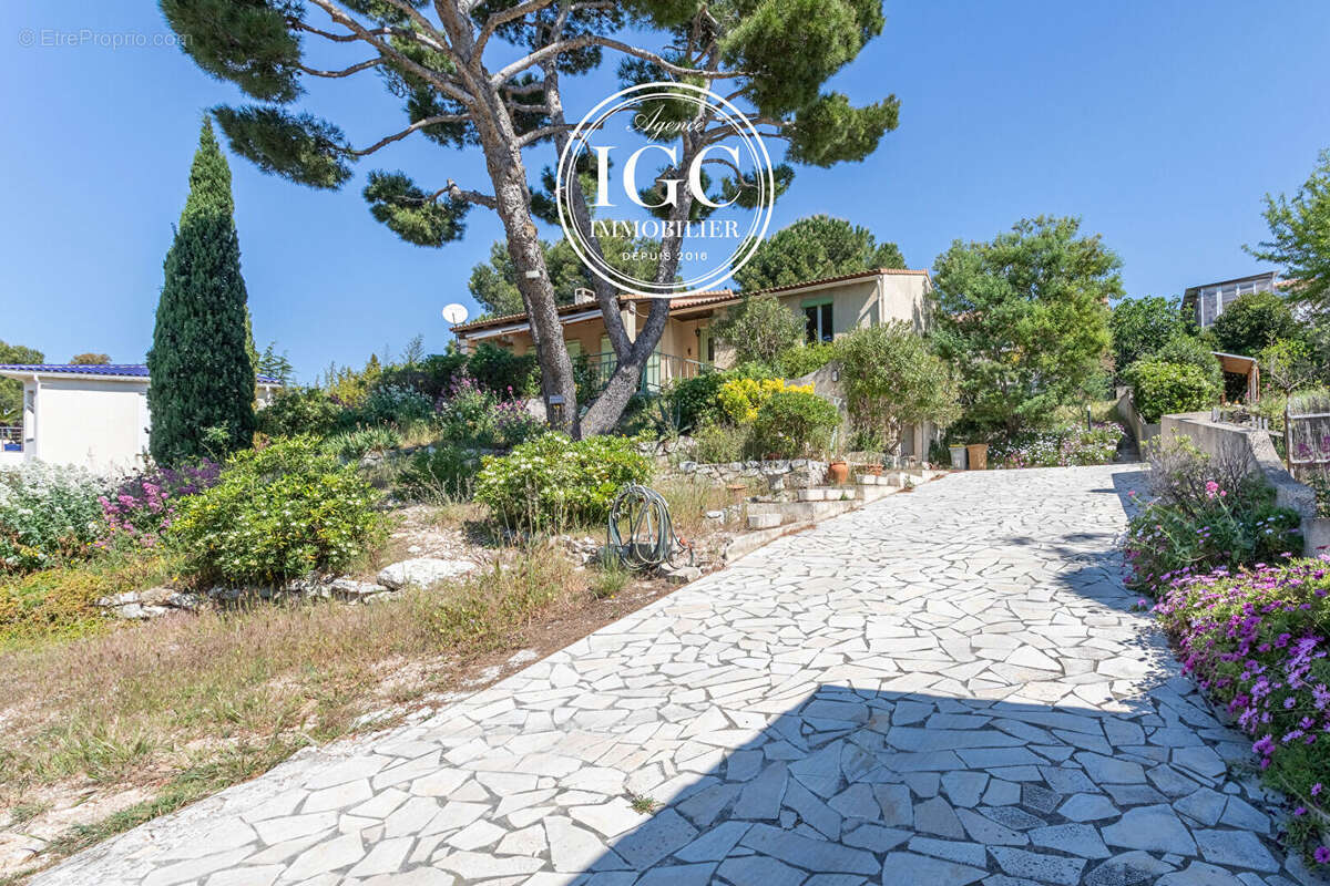 Maison à MARTIGUES
