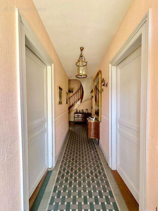 Maison à PONT-L&#039;EVEQUE