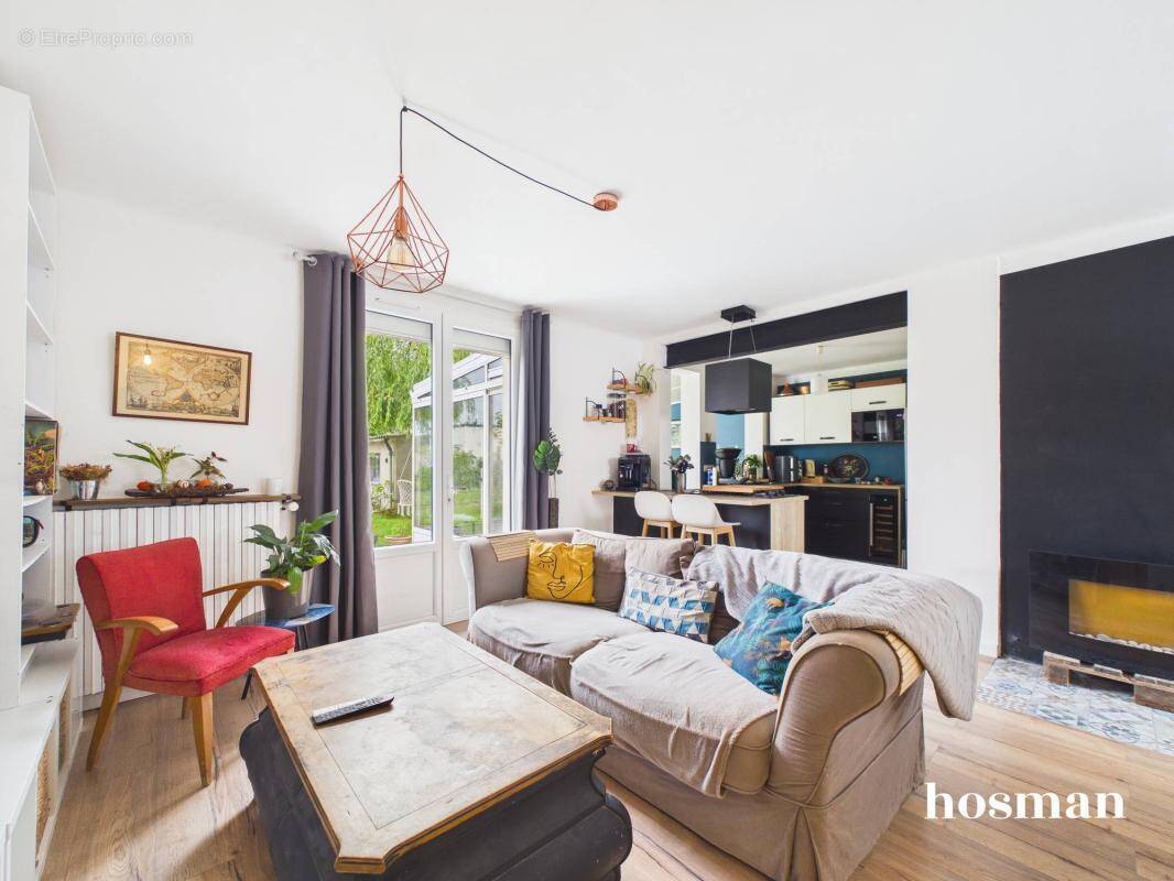 Maison à LES SORINIERES
