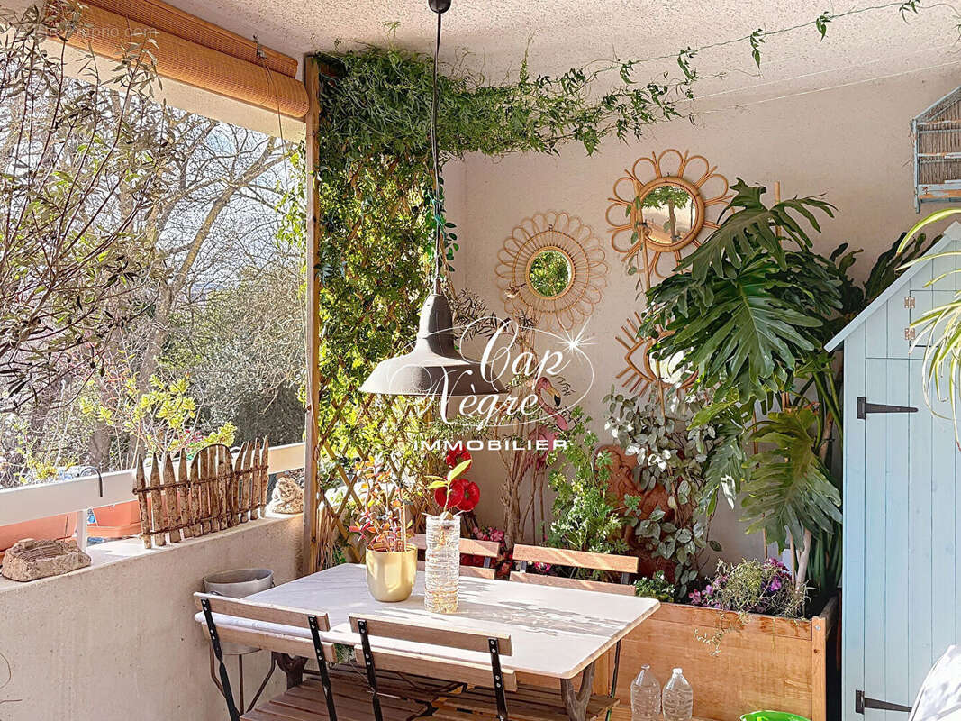 Appartement à COGOLIN