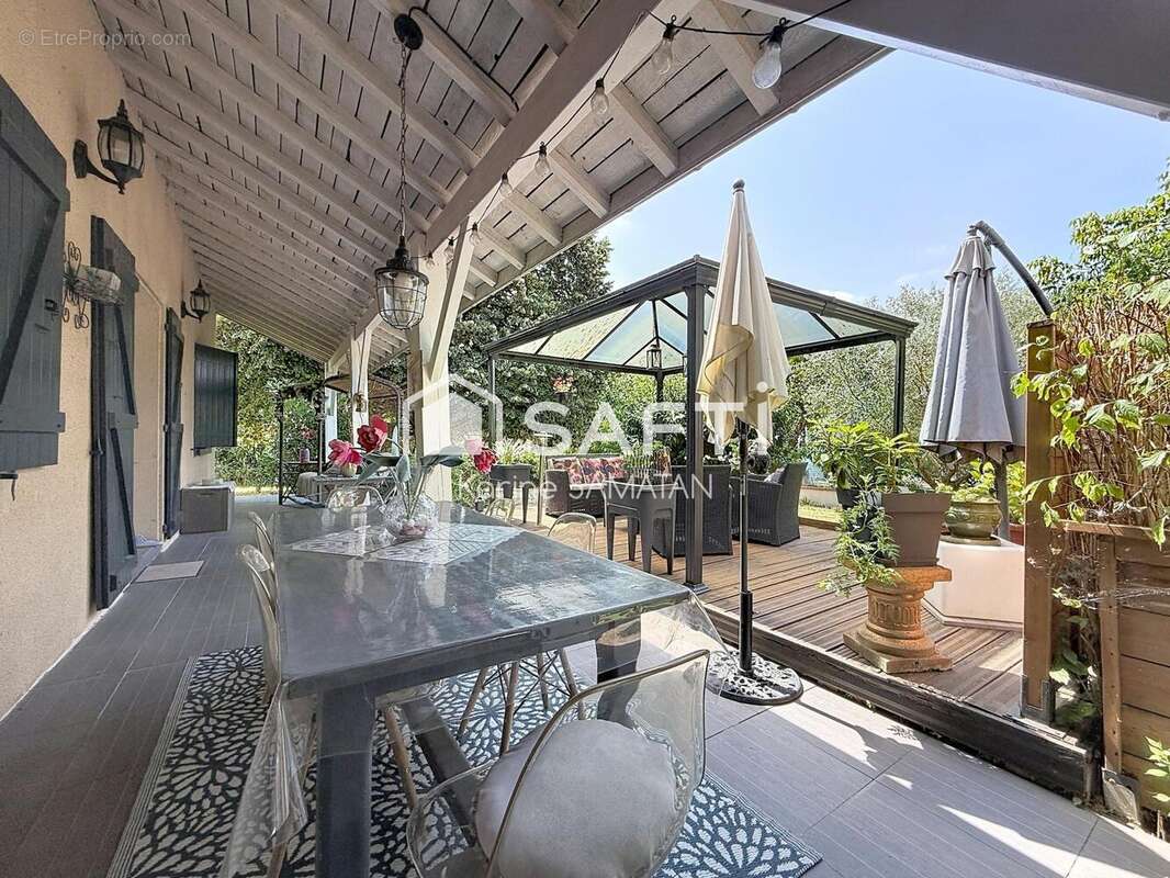 Maison 207 m² à Garidech  - photo 3