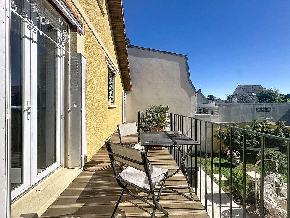 Maison à NOISY-LE-GRAND