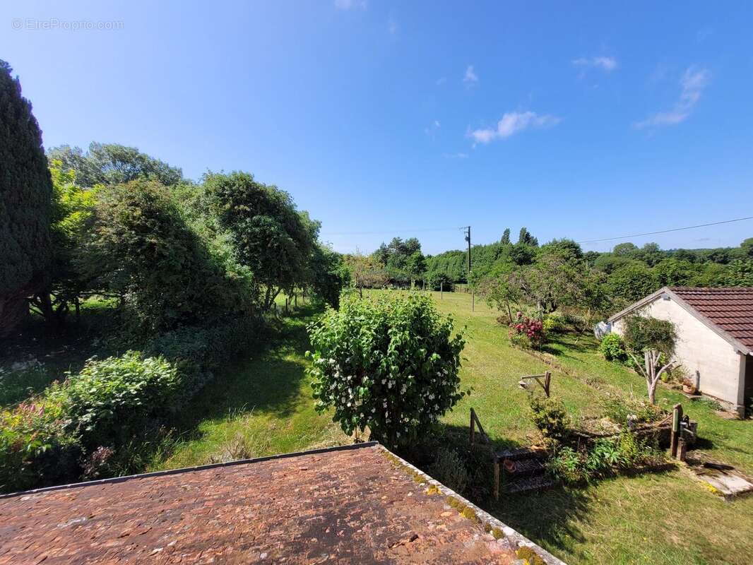 Maison à LONGNY-AU-PERCHE