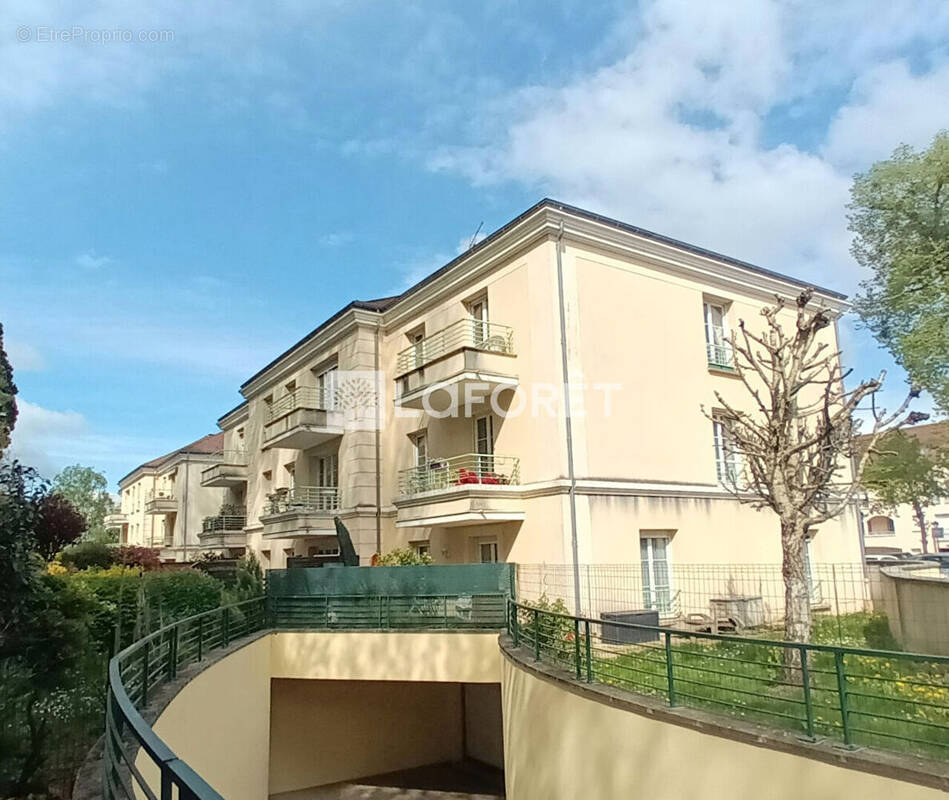 Appartement à LUZARCHES