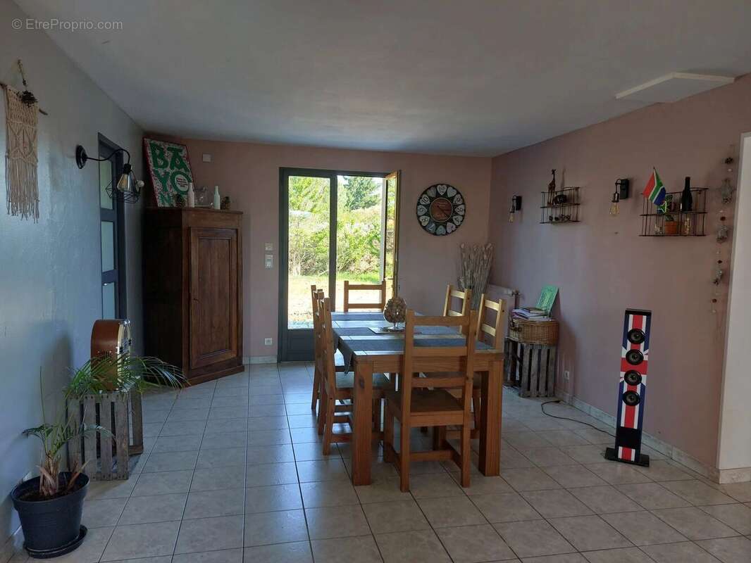 Maison à ANTRAN