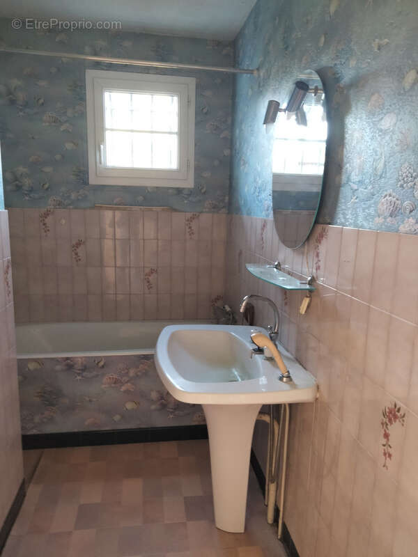 Maison à SAINT-BENIN-D&#039;AZY