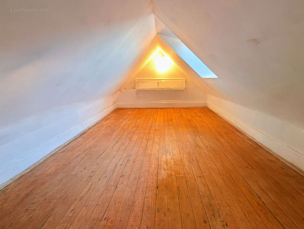 Maison à MAURE-DE-BRETAGNE