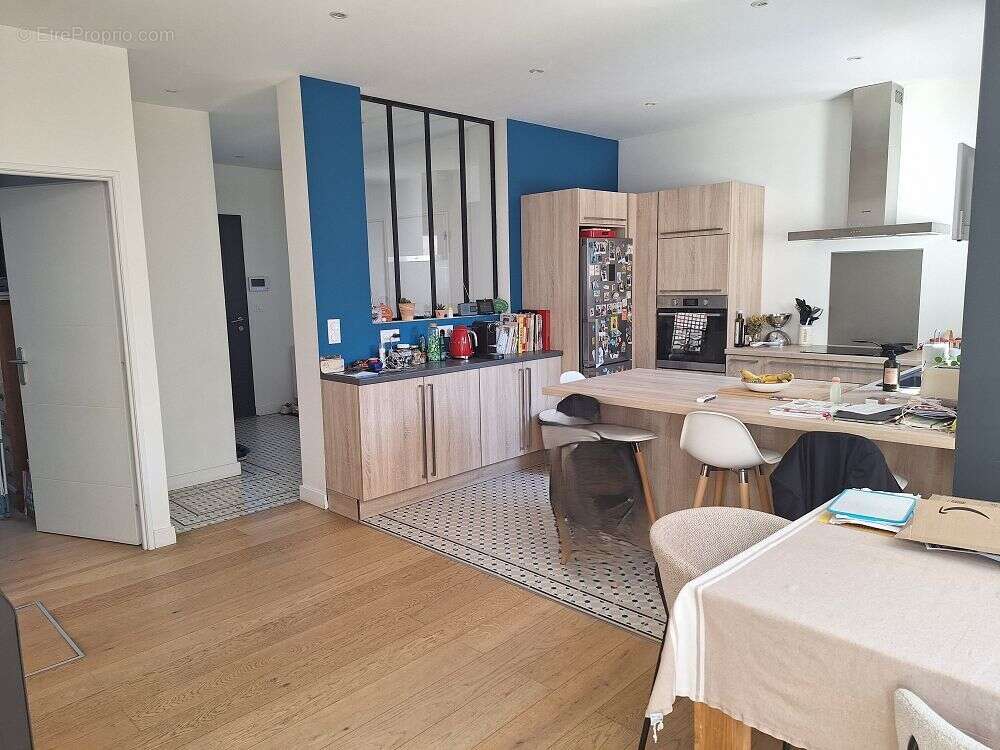 Maison à SAINTE-FOY-LES-LYON