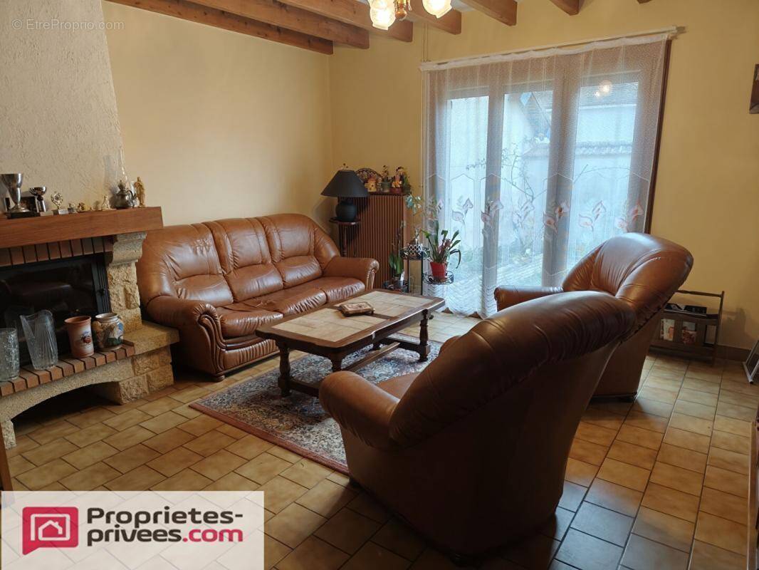 Maison à PIERRES