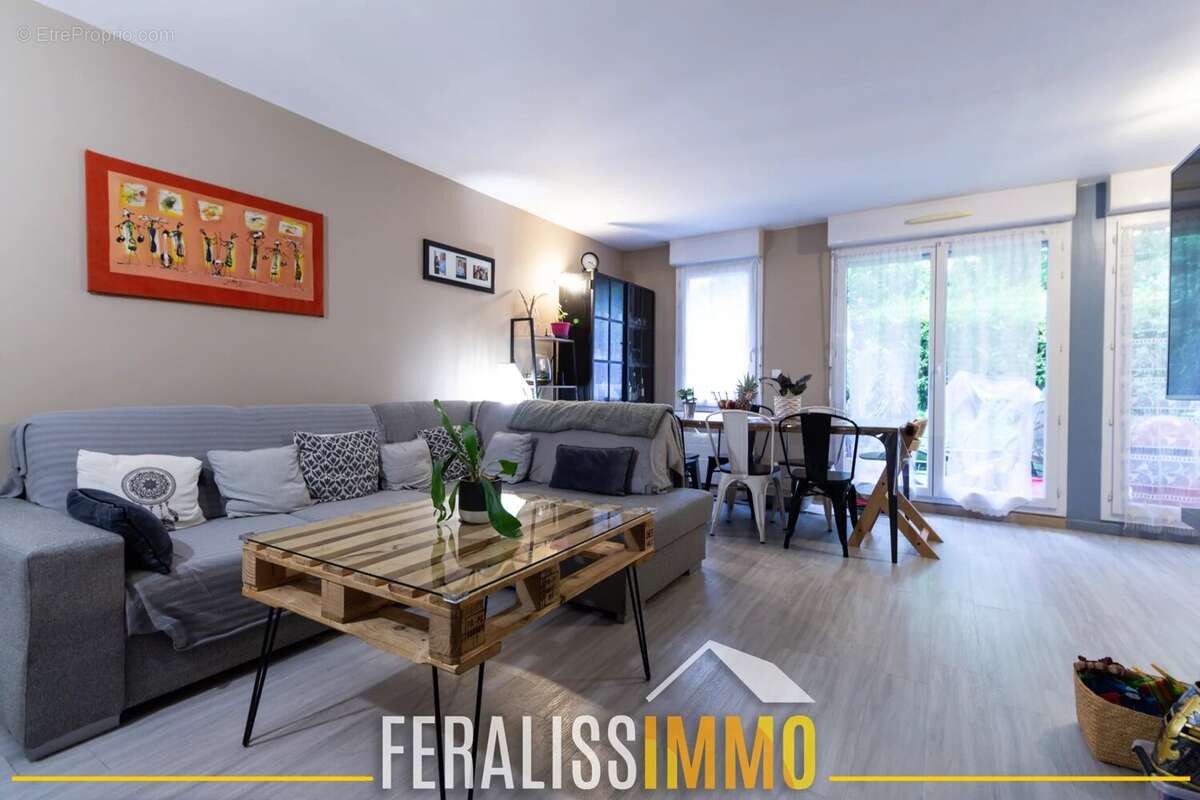 Appartement à COURDIMANCHE