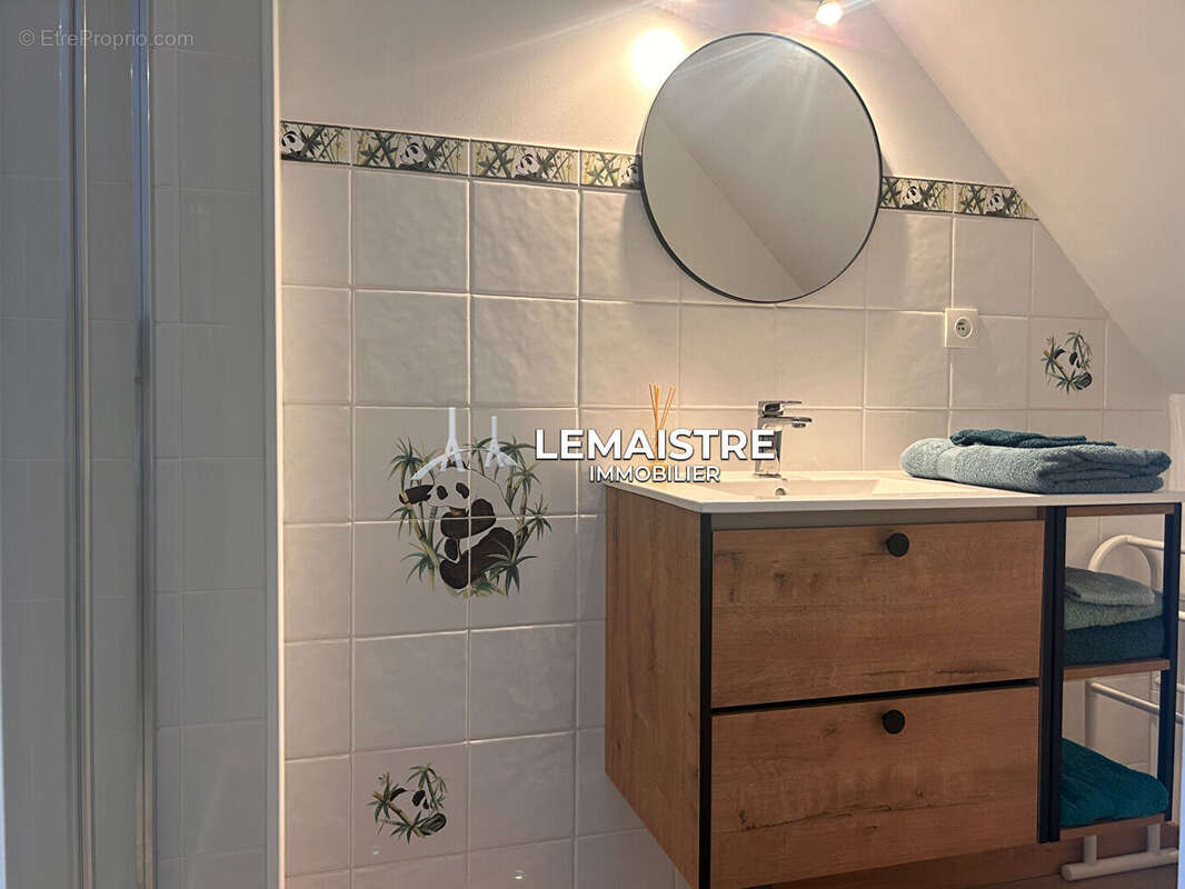 Maison à SAINT-JOUIN-BRUNEVAL