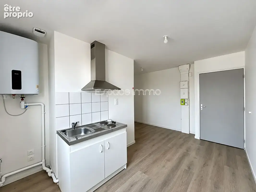 Investisseurs - immeuble de 77 logements - t1 avec parking - ascenseur - investisseur - 2070 m² - photo 4