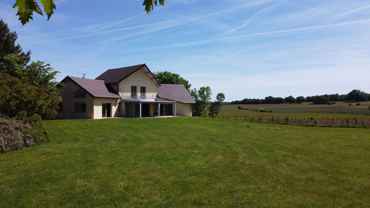 Maison 7 pièces - Etalans - 695 000 - photo 14