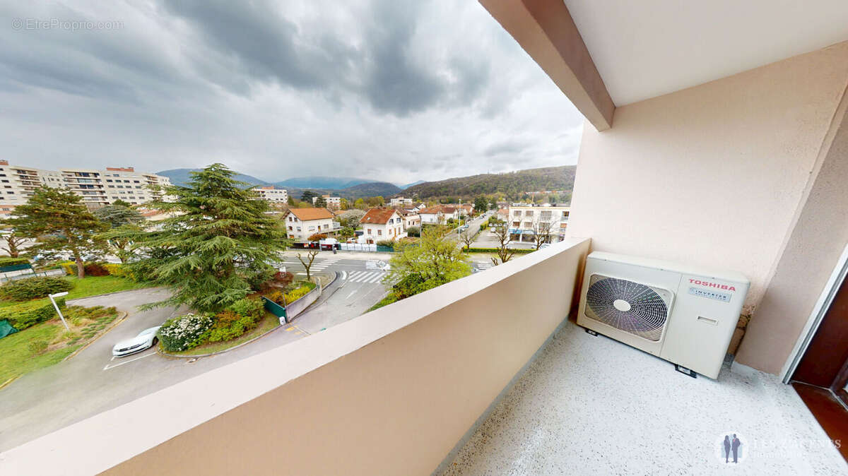 Appartement à ECHIROLLES