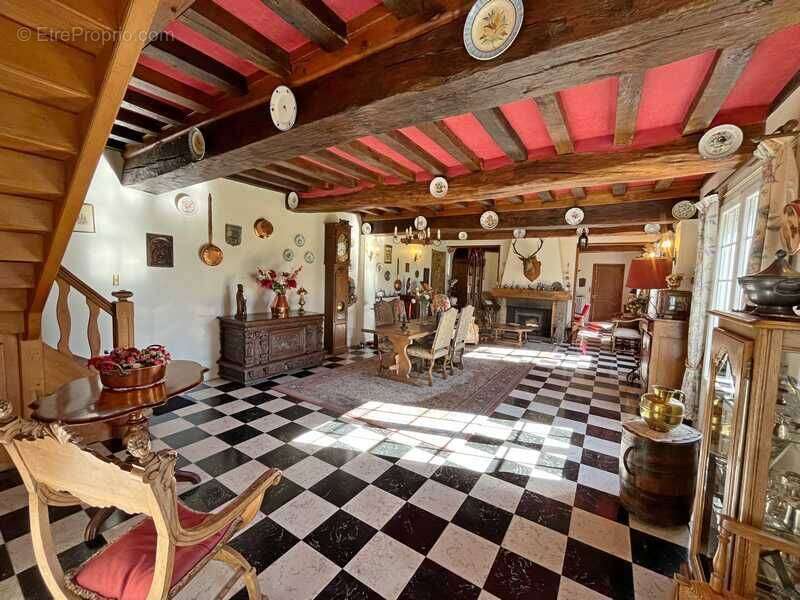 Maison à LYONS-LA-FORET