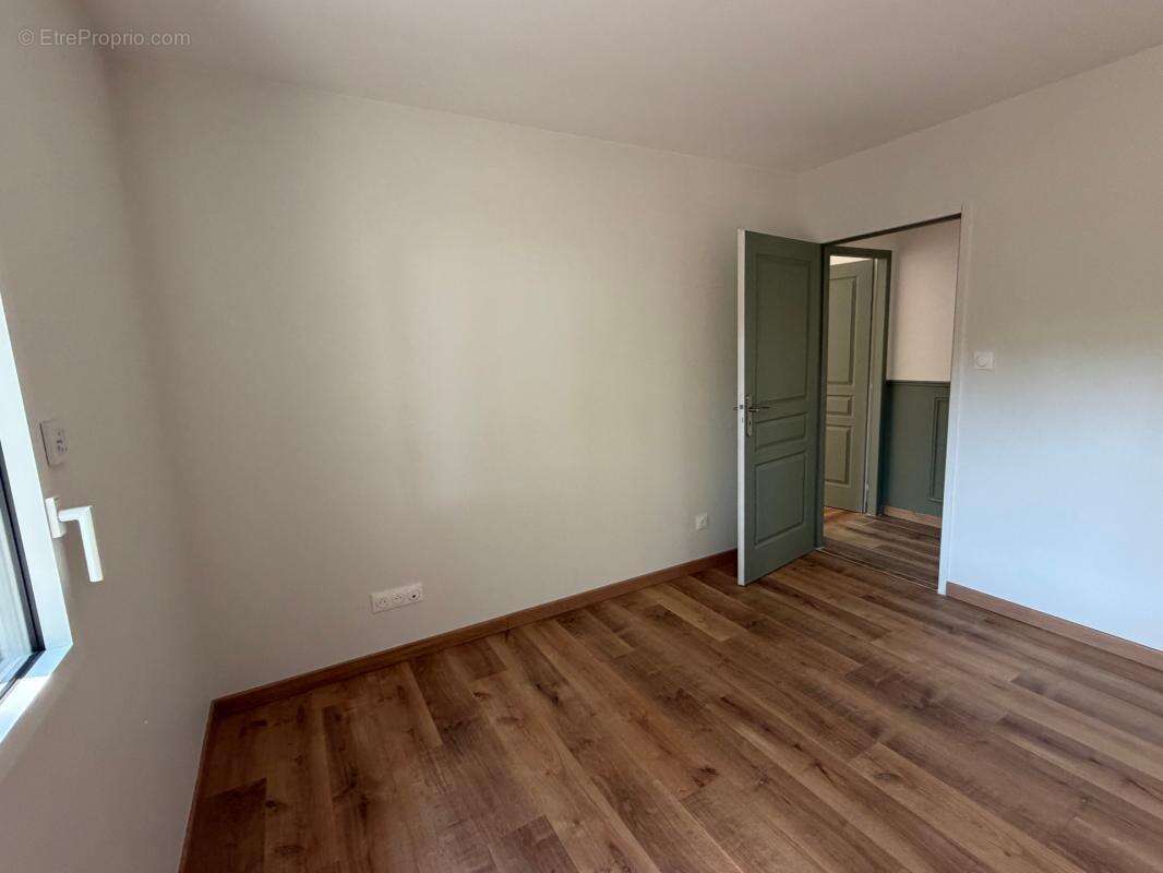 Aizenay (85)- calme absolu - villa contemporaine 2024 grand confort 4 chambres avec garage sur 783 m² - photo 13