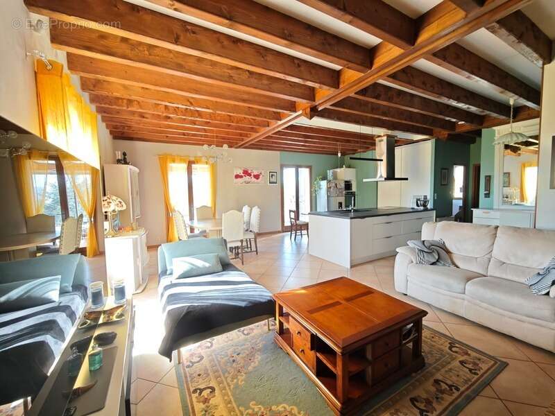 Maison à COURNON-D'AUVERGNE