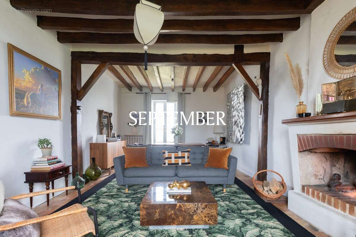 Maison à PERVENCHERES