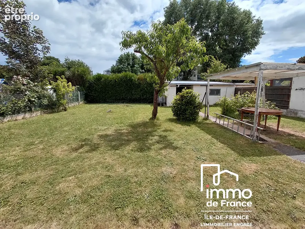 Maison Plaisir 5 pièce(s) 70m2 - photo 1