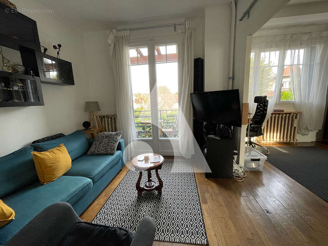 Maison à SUCY-EN-BRIE