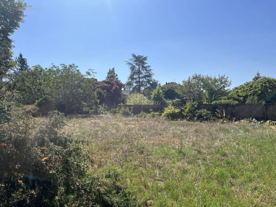 Terrain à MERIGNAC