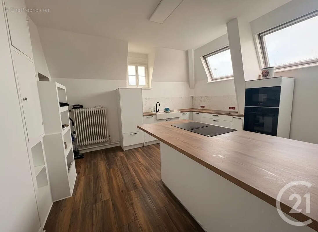 Appartement à ETREPAGNY