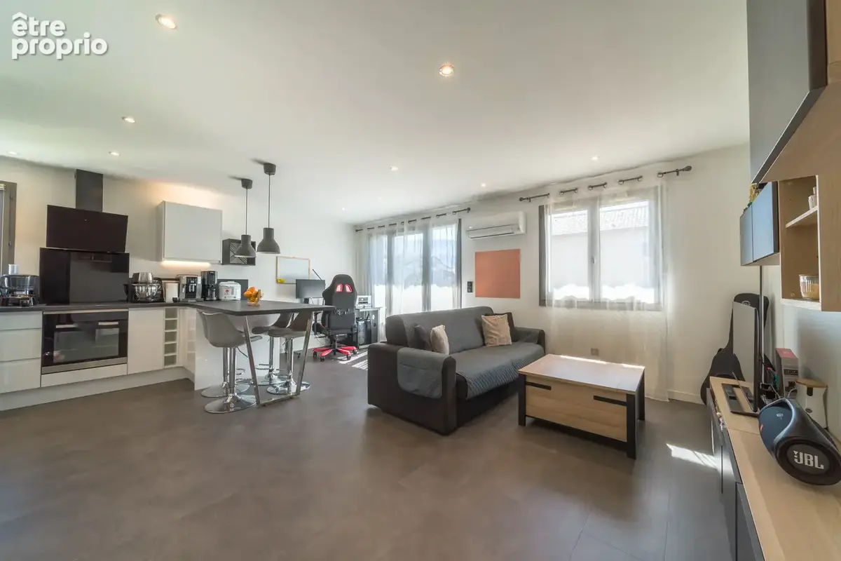 Appartement à LA RAVOIRE