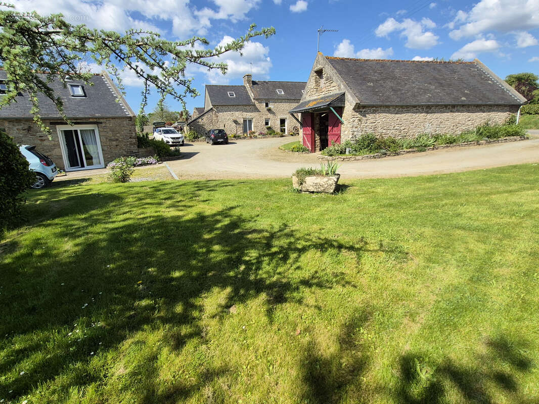 Maison à BOURG-BLANC