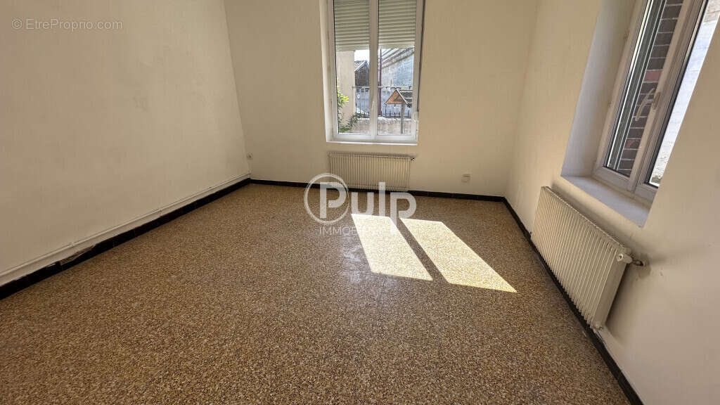 Maison avec garage, dépendances et grand jardin à annezin - photo 4