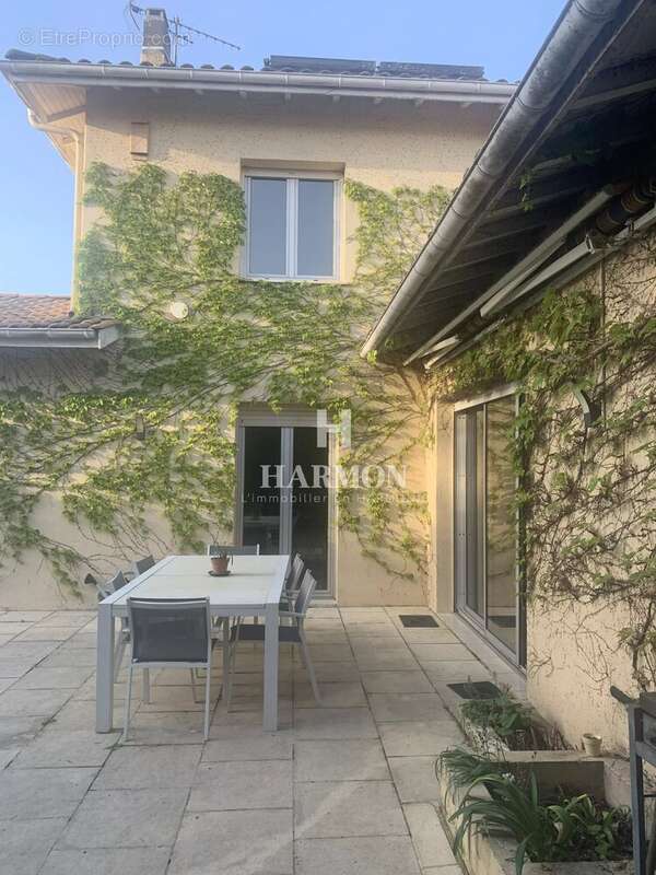Maison à BORDEAUX
