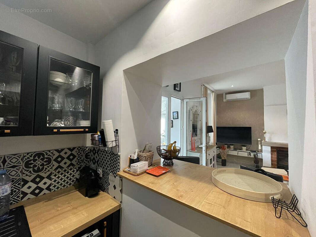 Maison à LE CASTELLET