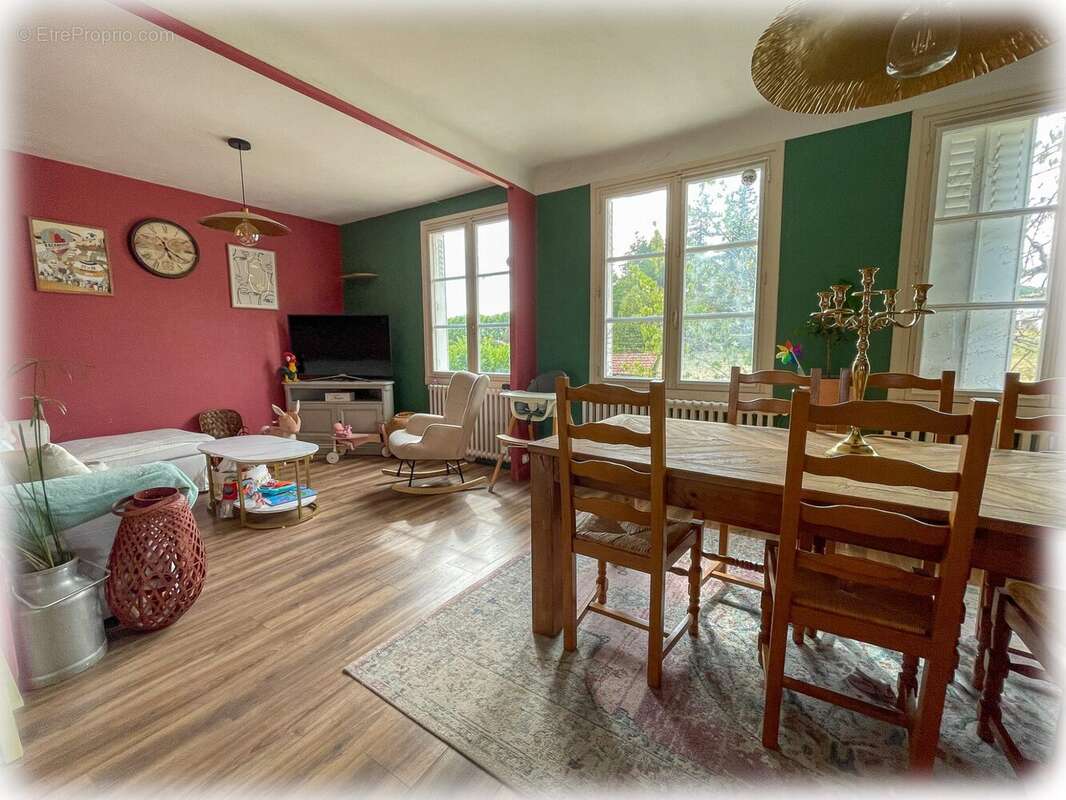 Maison 96 m² à Trelissac  - photo 2