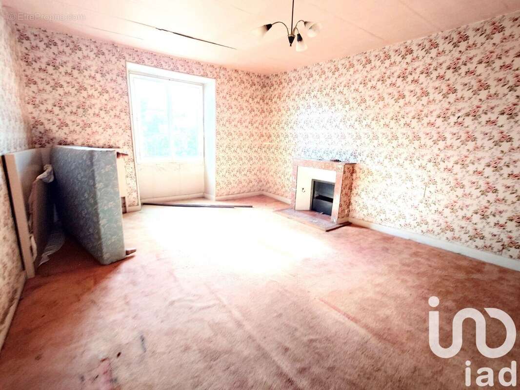 Photo 6 - Maison à USSON-DU-POITOU