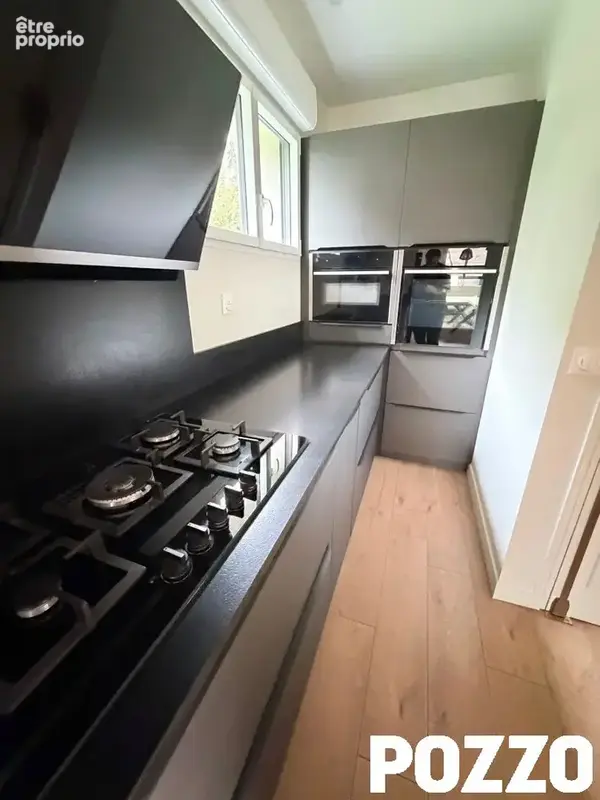 Maison 6 pièces 150 m2 + 30m² d'annexes - photo 3