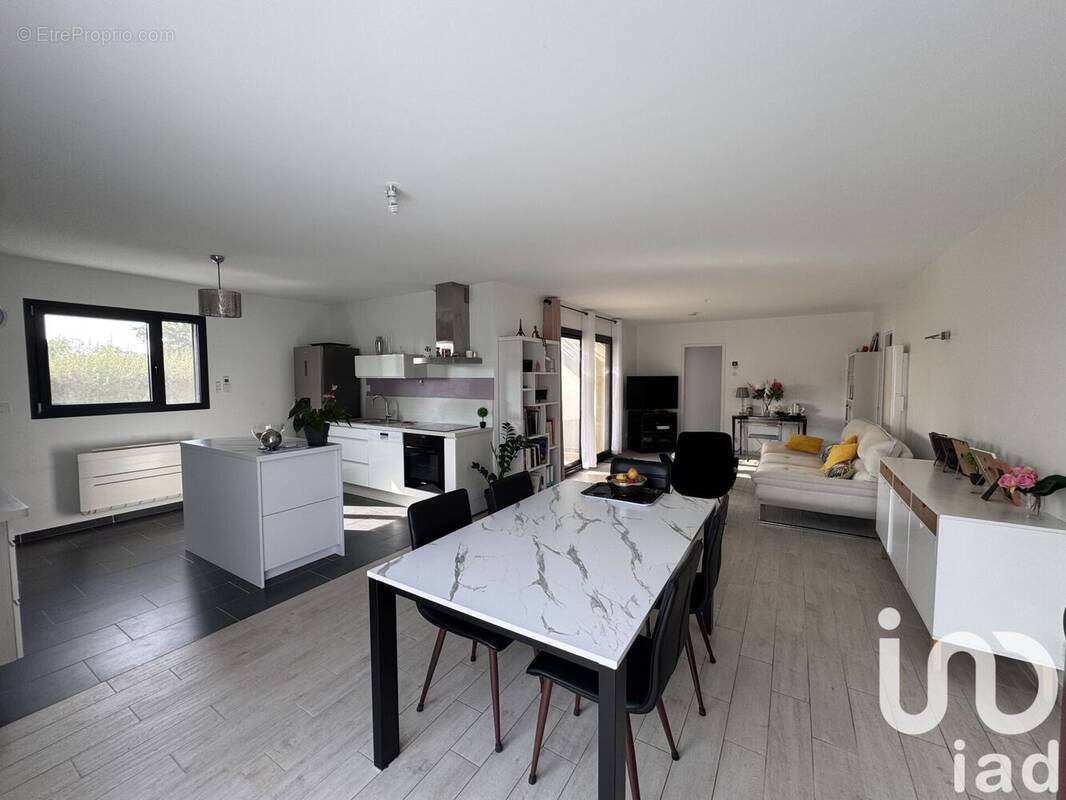 Photo 1 - Maison à DORNES