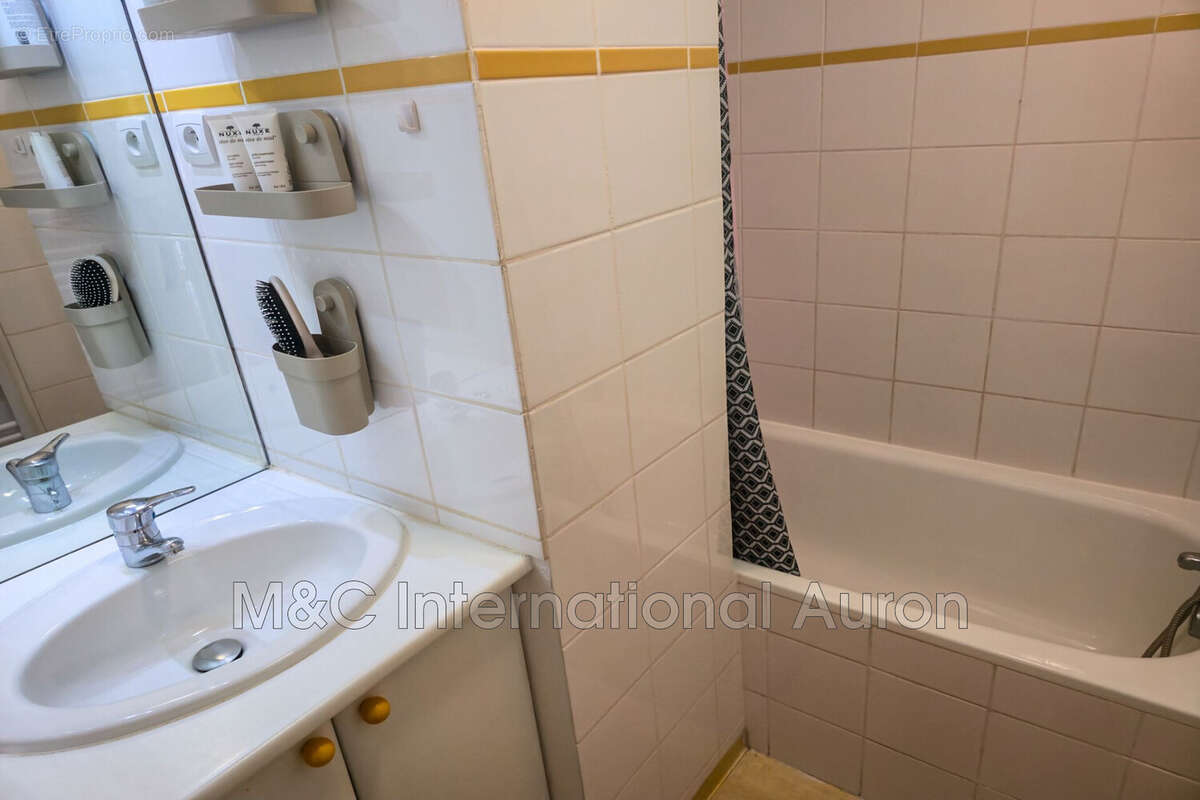 Appartement à SAINT-ETIENNE-DE-TINEE