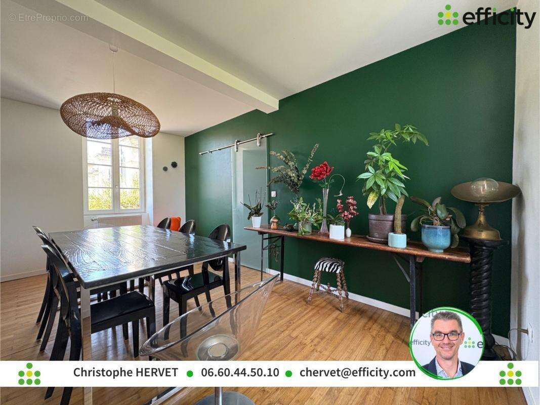 Maison à SAINT-SATURNIN