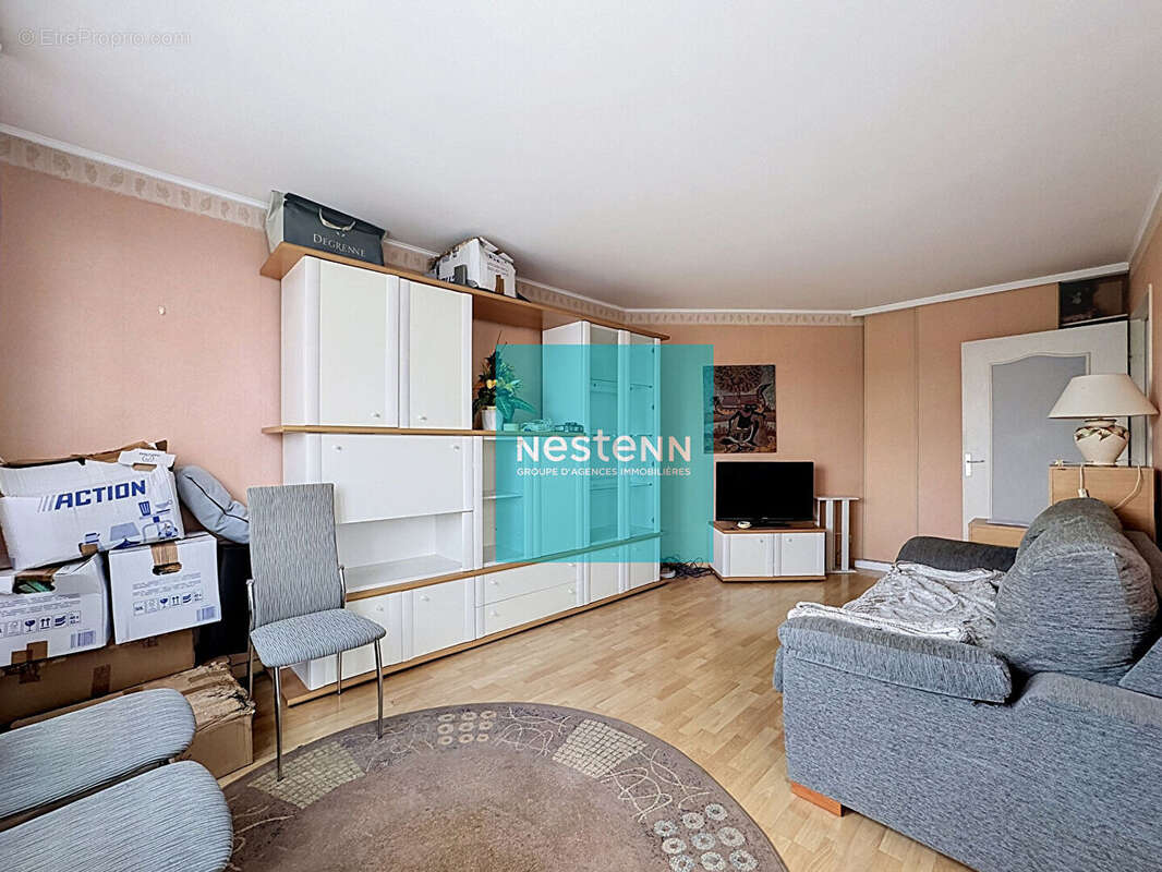 Centre-ville de Franconville - Appartement 2 pièces 40 m2 - avec balcon, cave et ascenseur - photo 3