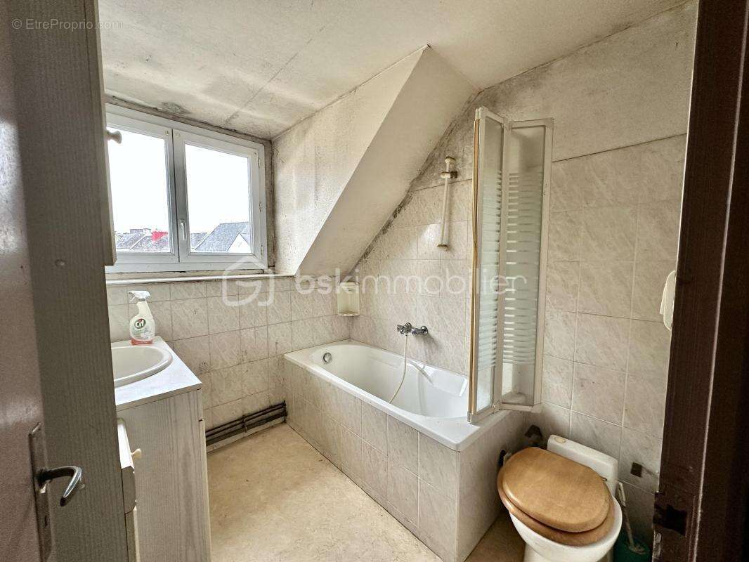 Appartement à CORAY